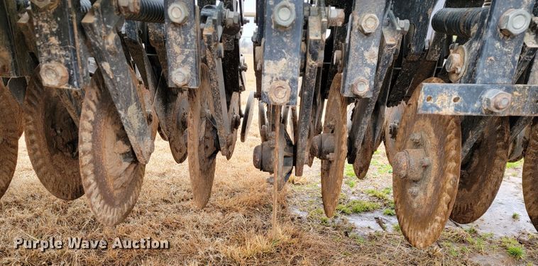 image for item JE9901 Great Plains 2SNT24  grain drill