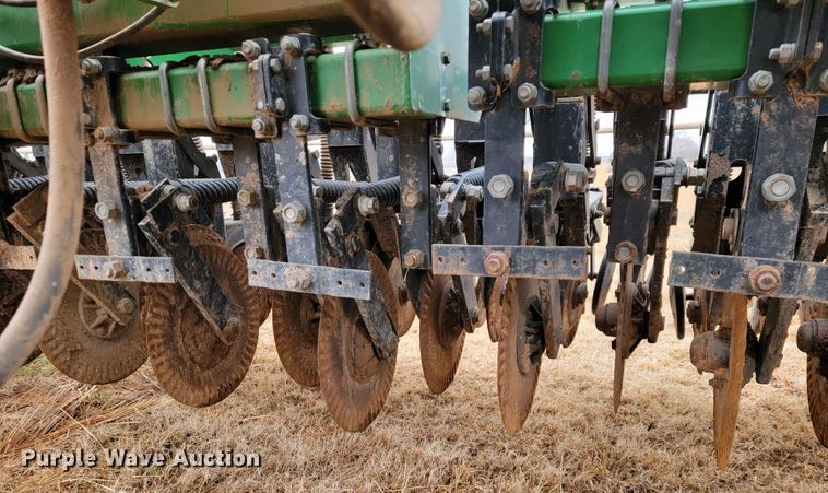 image for item JE9901 Great Plains 2SNT24  grain drill