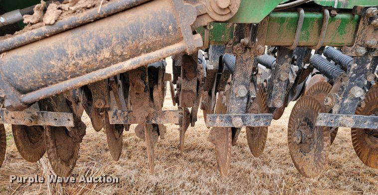 image for item JE9901 Great Plains 2SNT24  grain drill