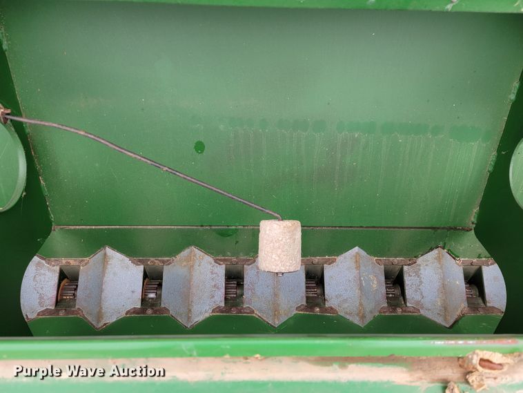 image for item JE9901 Great Plains 2SNT24  grain drill