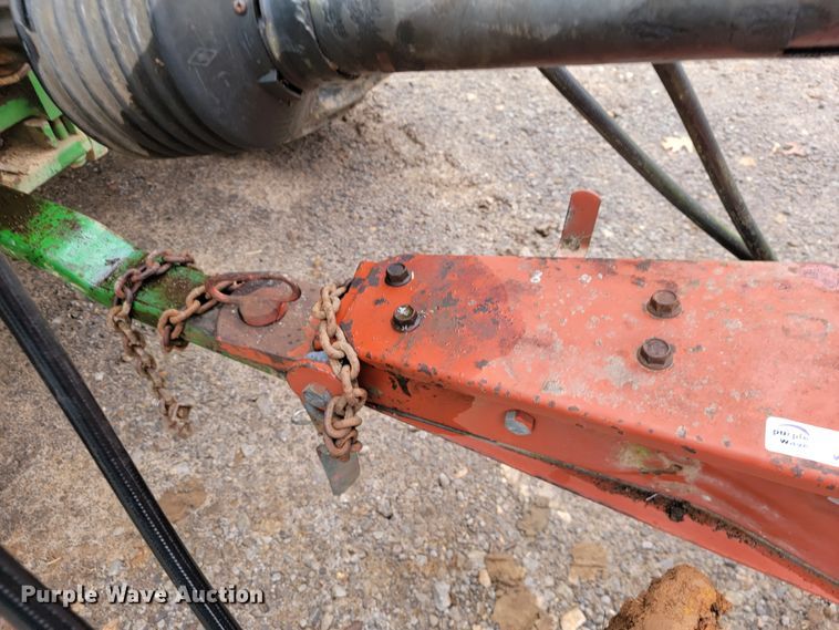 image for item JE9902 Hesston BP25  bale processor