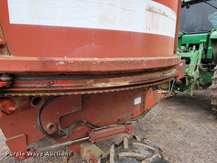 image for item JE9902 Hesston BP25  bale processor