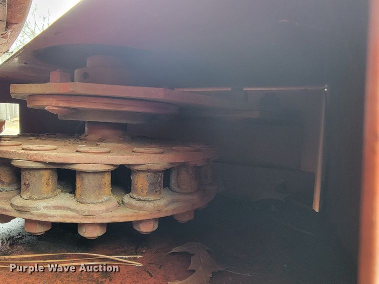 image for item JE9902 Hesston BP25  bale processor