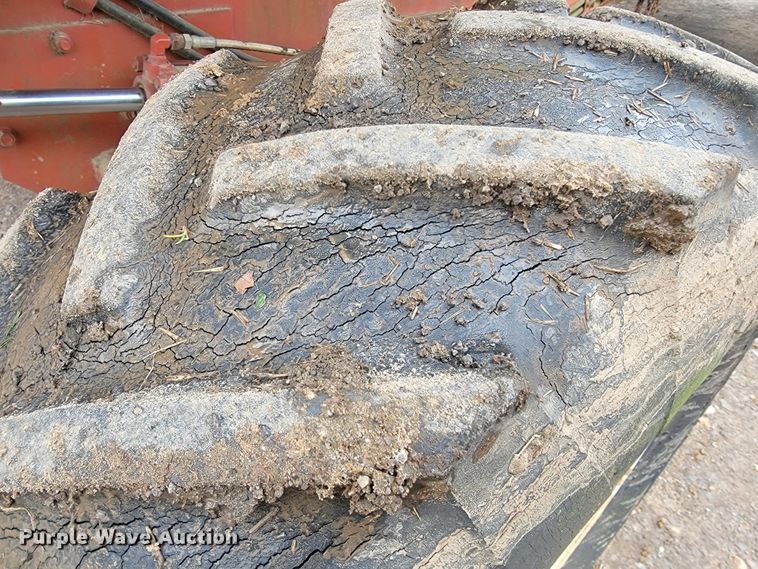 image for item JE9902 Hesston BP25  bale processor