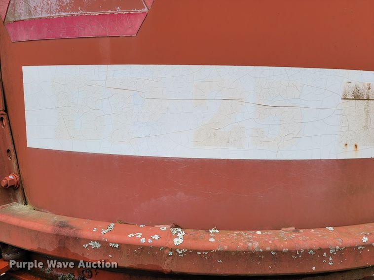 image for item JE9902 Hesston BP25  bale processor