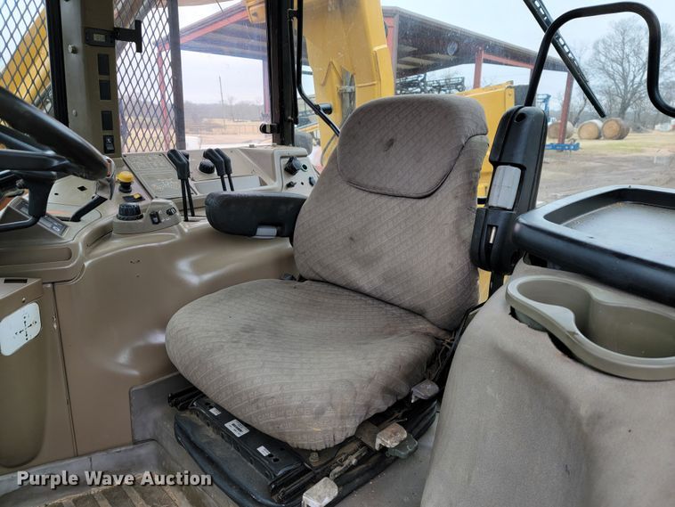 image for item JE9903 2004 Case IH MXM130  MFWD tractor