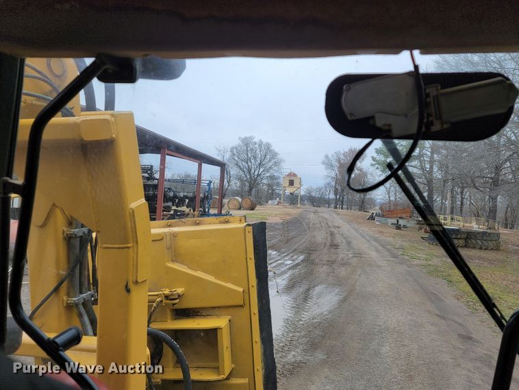 image for item JE9903 2004 Case IH MXM130  MFWD tractor