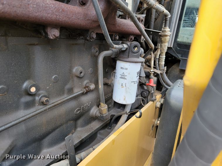 image for item JE9903 2004 Case IH MXM130  MFWD tractor