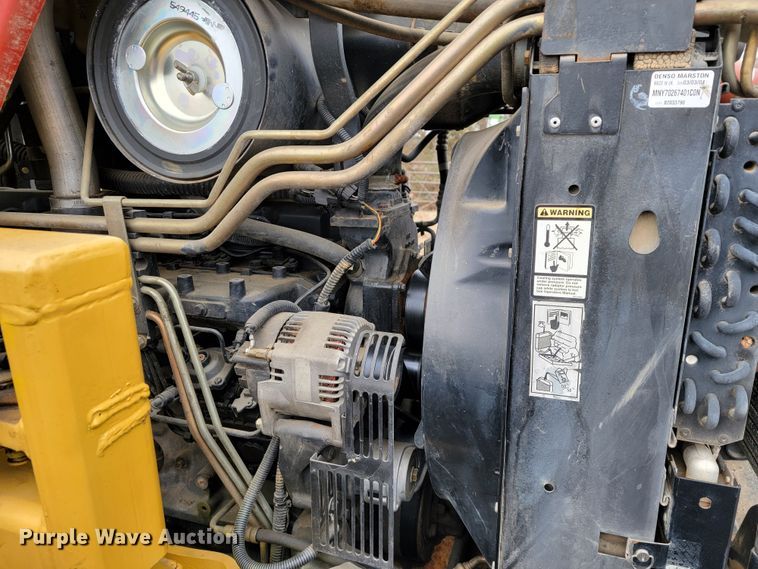 image for item JE9903 2004 Case IH MXM130  MFWD tractor