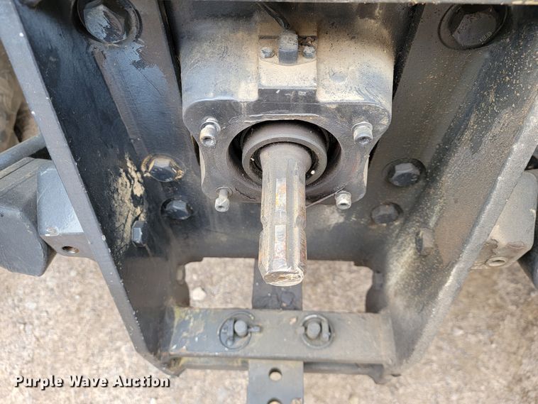 image for item JE9903 2004 Case IH MXM130  MFWD tractor