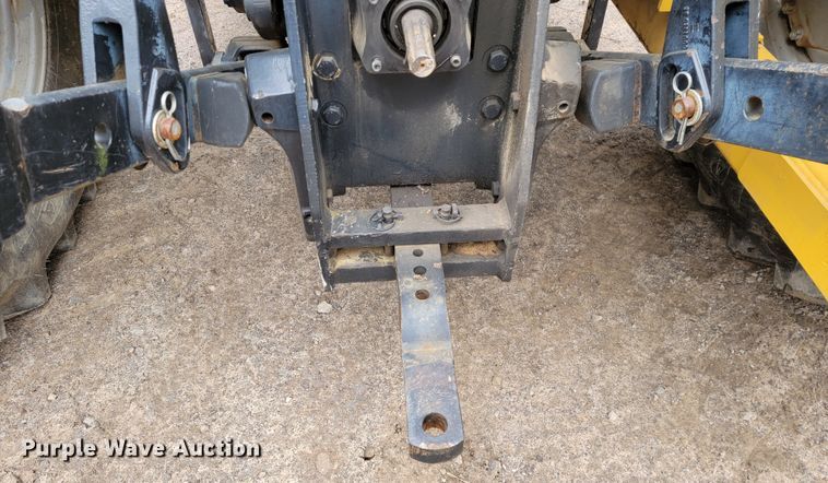 image for item JE9903 2004 Case IH MXM130  MFWD tractor