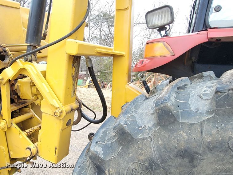 image for item JE9903 2004 Case IH MXM130  MFWD tractor