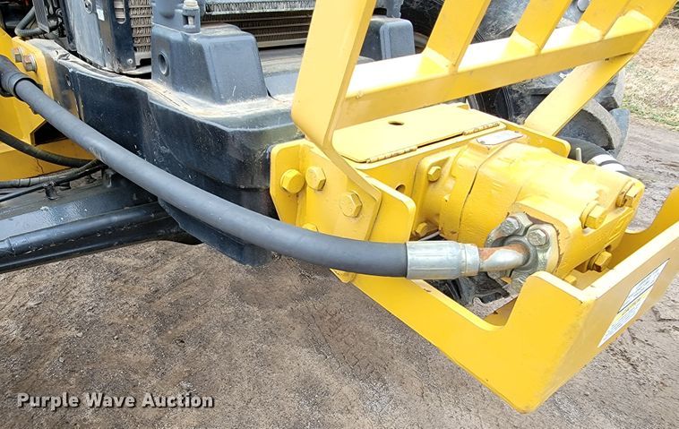 image for item JE9903 2004 Case IH MXM130  MFWD tractor