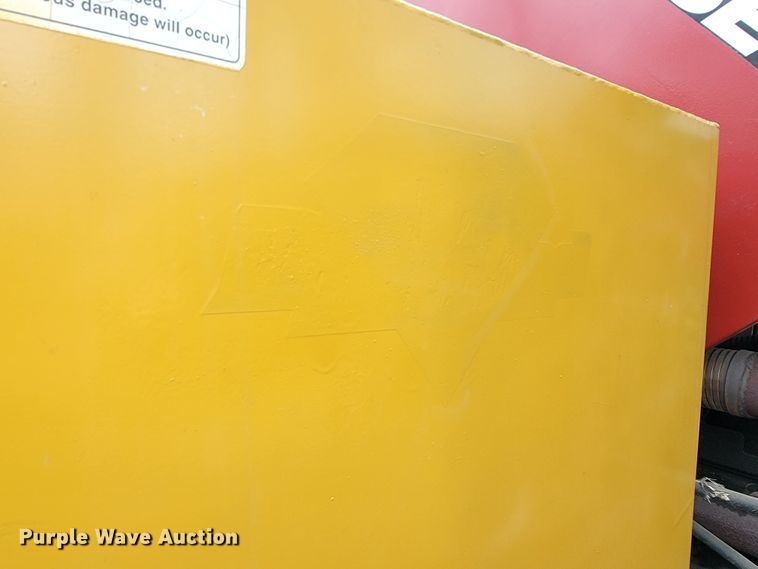 image for item JE9903 2004 Case IH MXM130  MFWD tractor