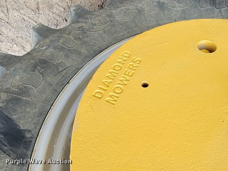 image for item JE9903 2004 Case IH MXM130  MFWD tractor