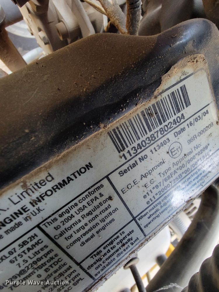 image for item JE9903 2004 Case IH MXM130  MFWD tractor