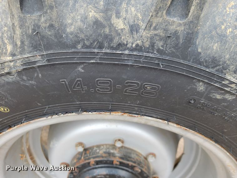 image for item JE9903 2004 Case IH MXM130  MFWD tractor