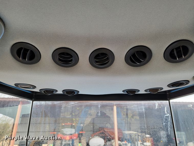 image for item JE9904 1998 New Holland 9482  4WD tractor