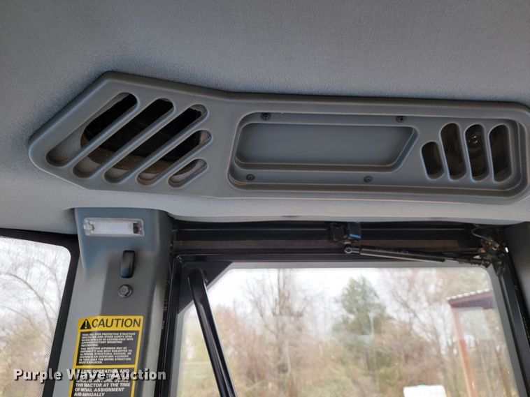 image for item JE9904 1998 New Holland 9482  4WD tractor