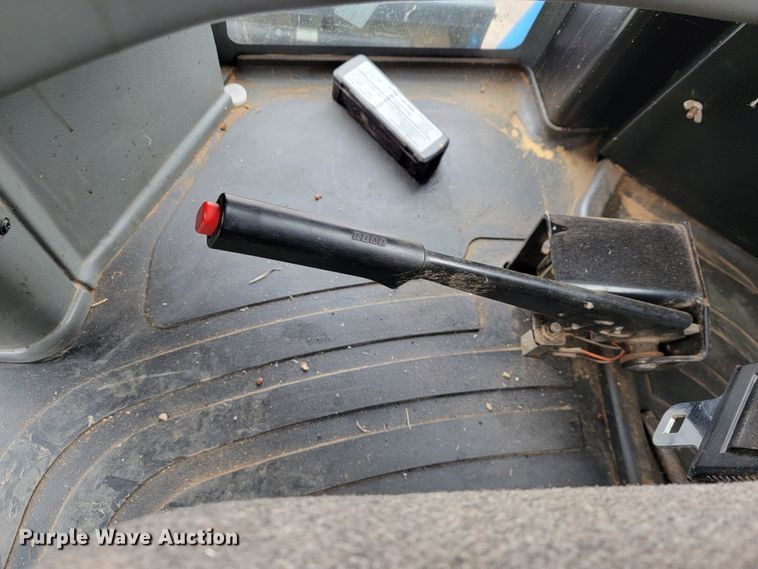 image for item JE9904 1998 New Holland 9482  4WD tractor