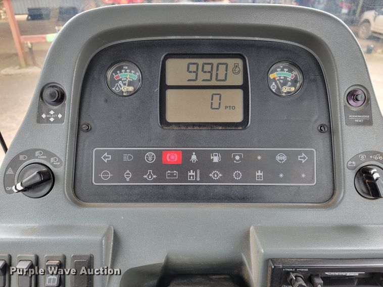 image for item JE9904 1998 New Holland 9482  4WD tractor