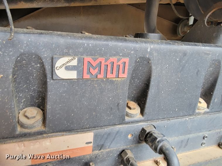 image for item JE9904 1998 New Holland 9482  4WD tractor