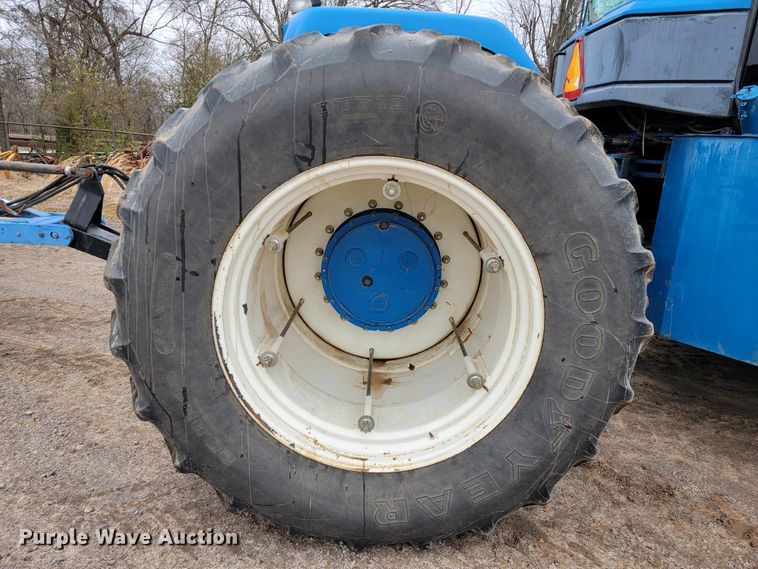 image for item JE9904 1998 New Holland 9482  4WD tractor