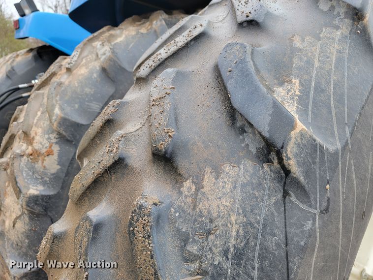 image for item JE9904 1998 New Holland 9482  4WD tractor