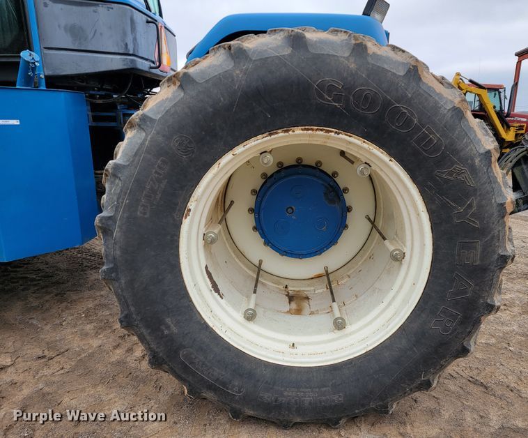 image for item JE9904 1998 New Holland 9482  4WD tractor