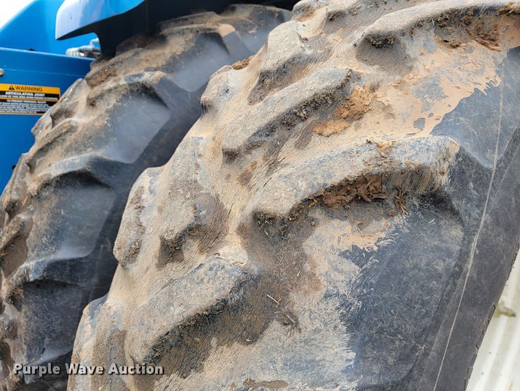 image for item JE9904 1998 New Holland 9482  4WD tractor