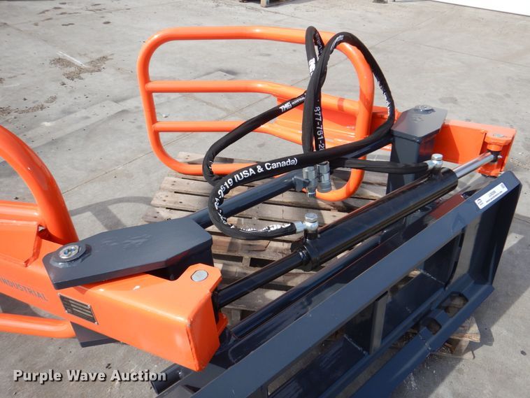 image for item JJ9299 TMG Industrial TMG-SBG72  skid steer bale gripper