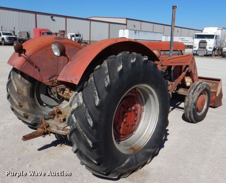 image for item JS9685 1961 Massey Ferguson 88  tractor