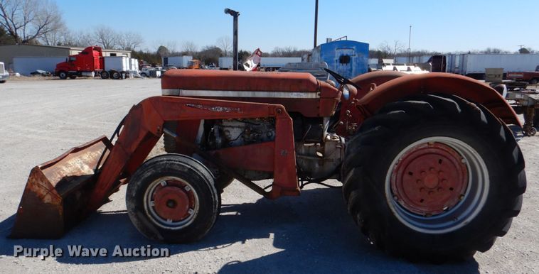 image for item JS9685 1961 Massey Ferguson 88  tractor