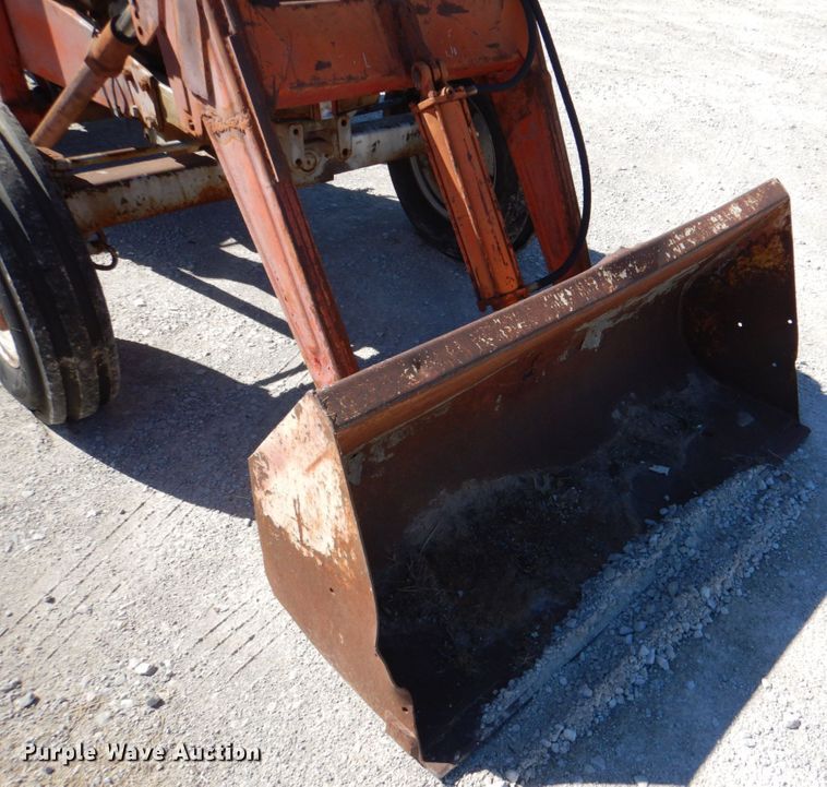 image for item JS9685 1961 Massey Ferguson 88  tractor