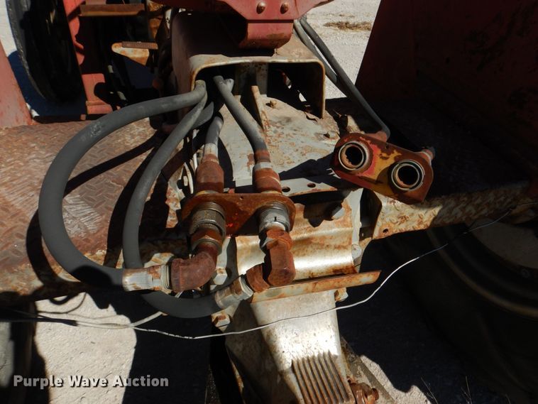 image for item JS9685 1961 Massey Ferguson 88  tractor