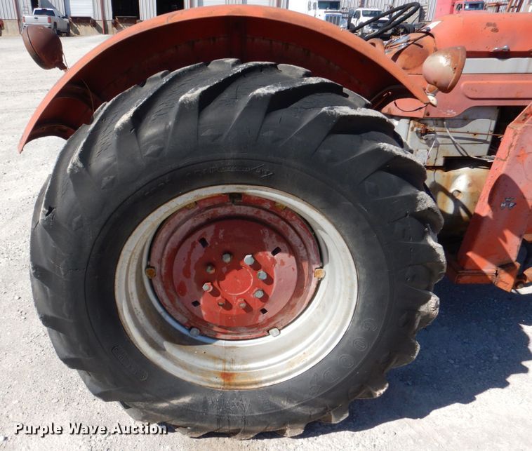 image for item JS9685 1961 Massey Ferguson 88  tractor
