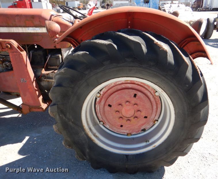 image for item JS9685 1961 Massey Ferguson 88  tractor