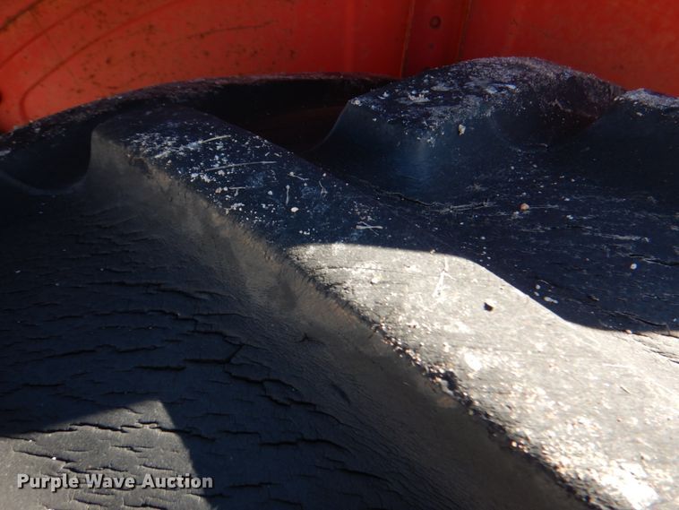 image for item JS9685 1961 Massey Ferguson 88  tractor