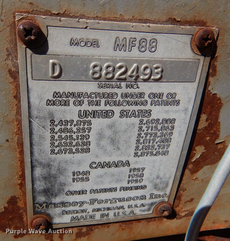 image for item JS9685 1961 Massey Ferguson 88  tractor