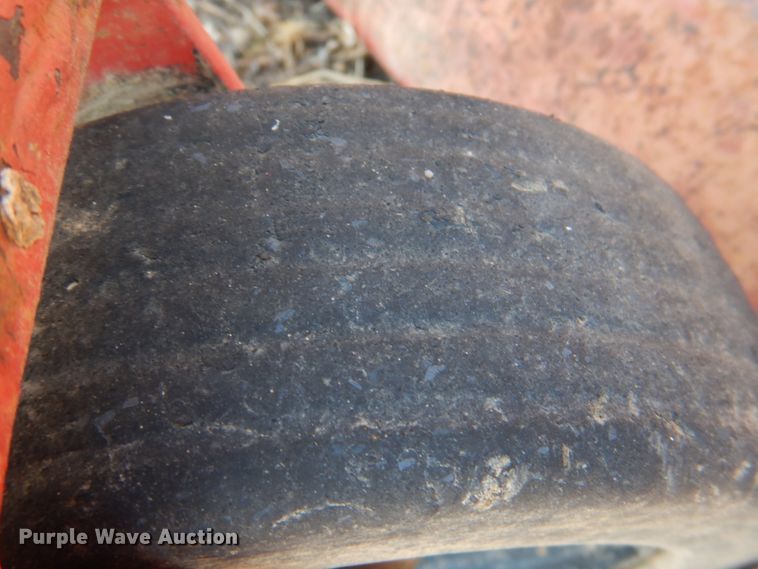 image for item JS9694 Bush Hog TH72  finish mower