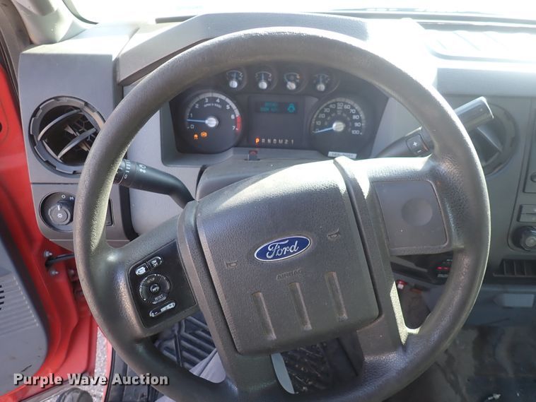 image for item DI1794 2011 Ford F250 Super Duty  Crew Cab utility bed pickup truck