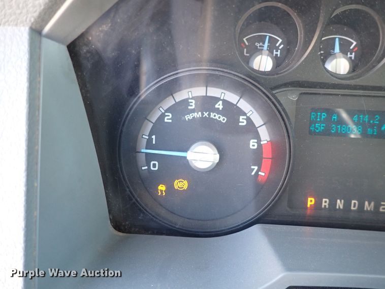 image for item DI1794 2011 Ford F250 Super Duty  Crew Cab utility bed pickup truck