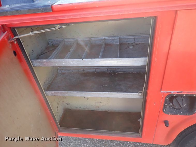 image for item DI1794 2011 Ford F250 Super Duty  Crew Cab utility bed pickup truck