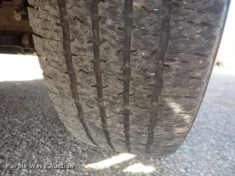 image for item DI1794 2011 Ford F250 Super Duty  Crew Cab utility bed pickup truck