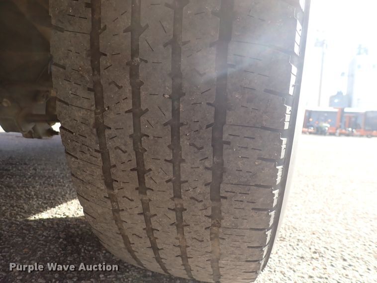 image for item DI1794 2011 Ford F250 Super Duty  Crew Cab utility bed pickup truck