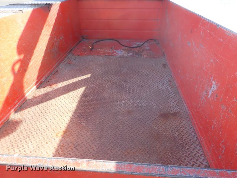 image for item DI1795 2011 Ford F250 Super Duty  Crew Cab utility bed pickup truck