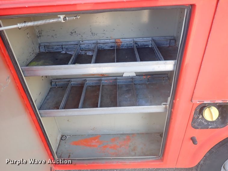 image for item DI1795 2011 Ford F250 Super Duty  Crew Cab utility bed pickup truck