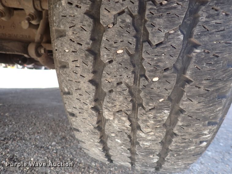 image for item DI1795 2011 Ford F250 Super Duty  Crew Cab utility bed pickup truck