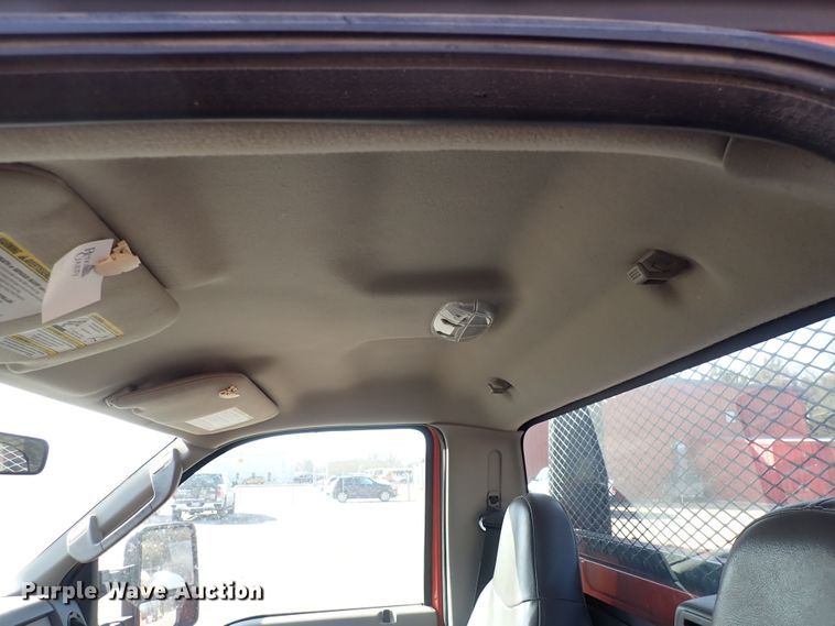 image for item DI1797 2010 Ford F250 Super Duty  utility bed pickup truck