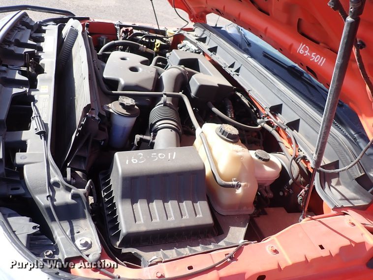 image for item DI1798 2011 Ford F250 Super Duty  Crew Cab utility bed pickup truck